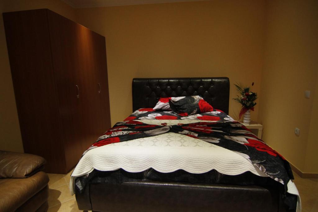 Kopernikus Apartments Ulcinj Quarto foto