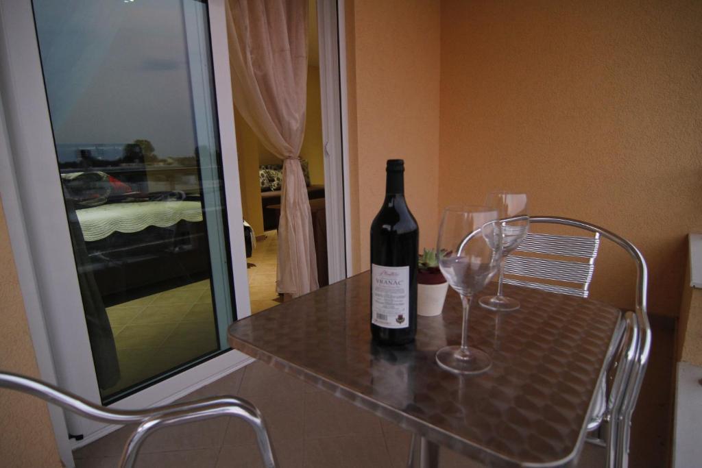 Kopernikus Apartments Ulcinj Quarto foto